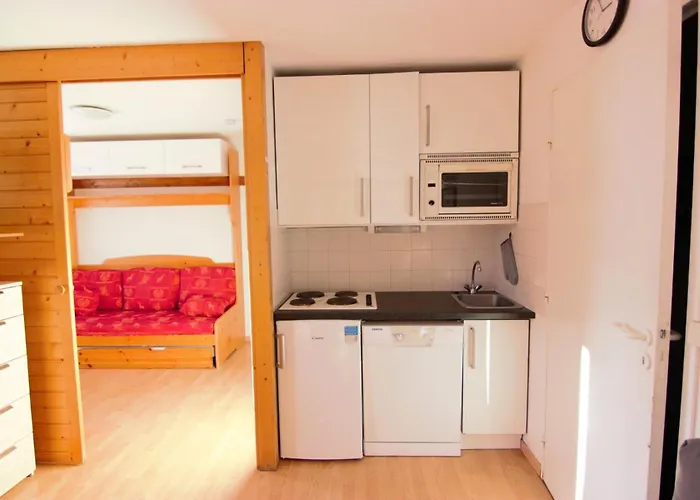 Reine Blanche - Reine Blanche - Tres Appreciee Des Familles Mae-7629